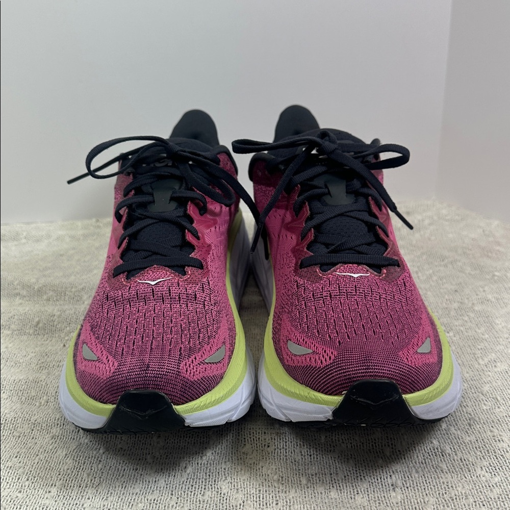 HOKA Clifton 8 Shoes Sneakers Women's size 10 Berry Rose - Picture 3 of 10